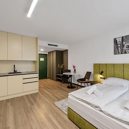 Studio Apartments Lenuzzi Zagreb Exterior foto