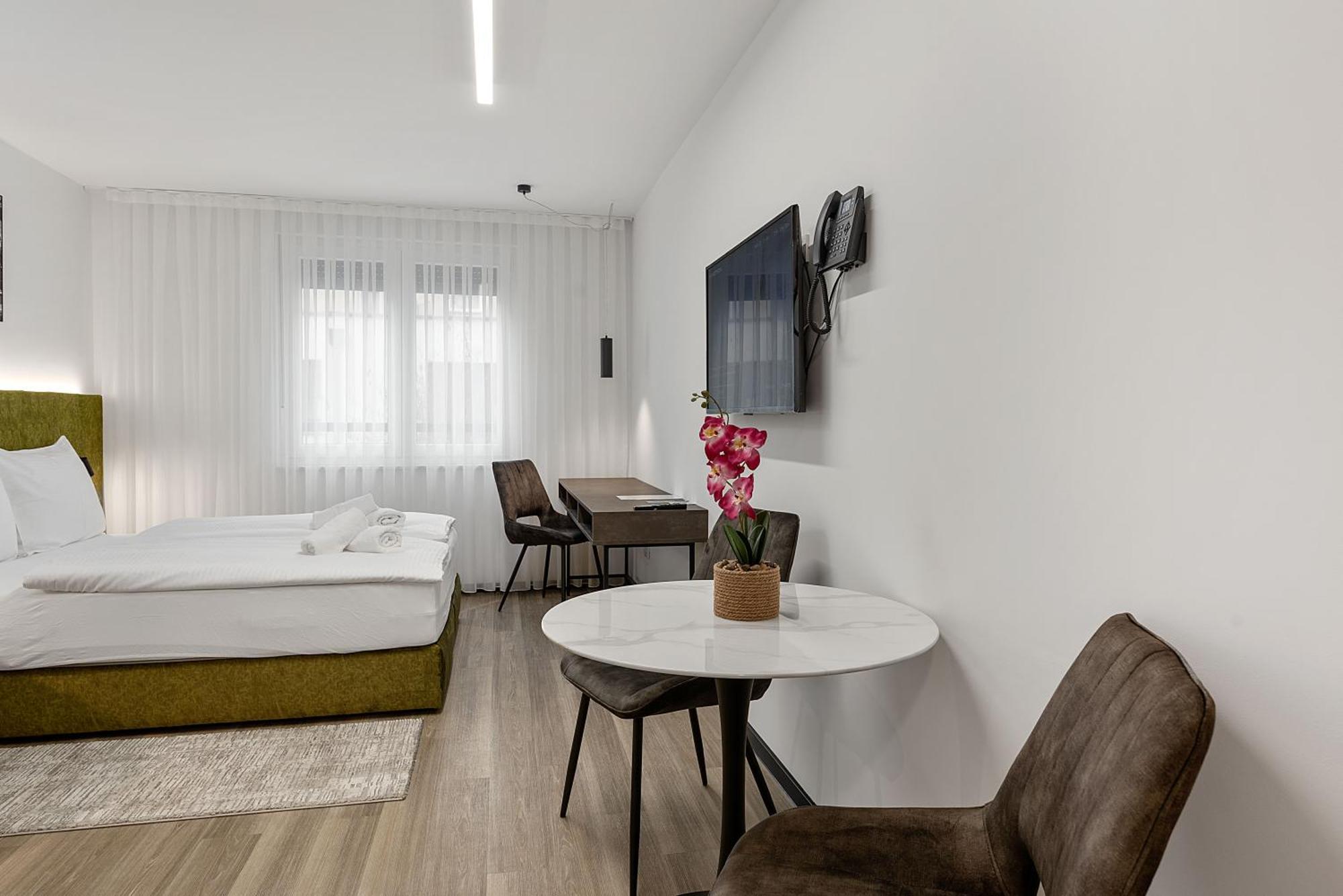 Studio Apartments Lenuzzi Zagreb Exterior foto