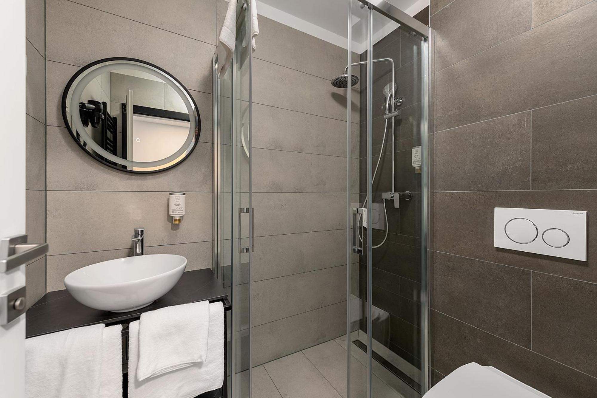 Studio Apartments Lenuzzi Zagreb Exterior foto
