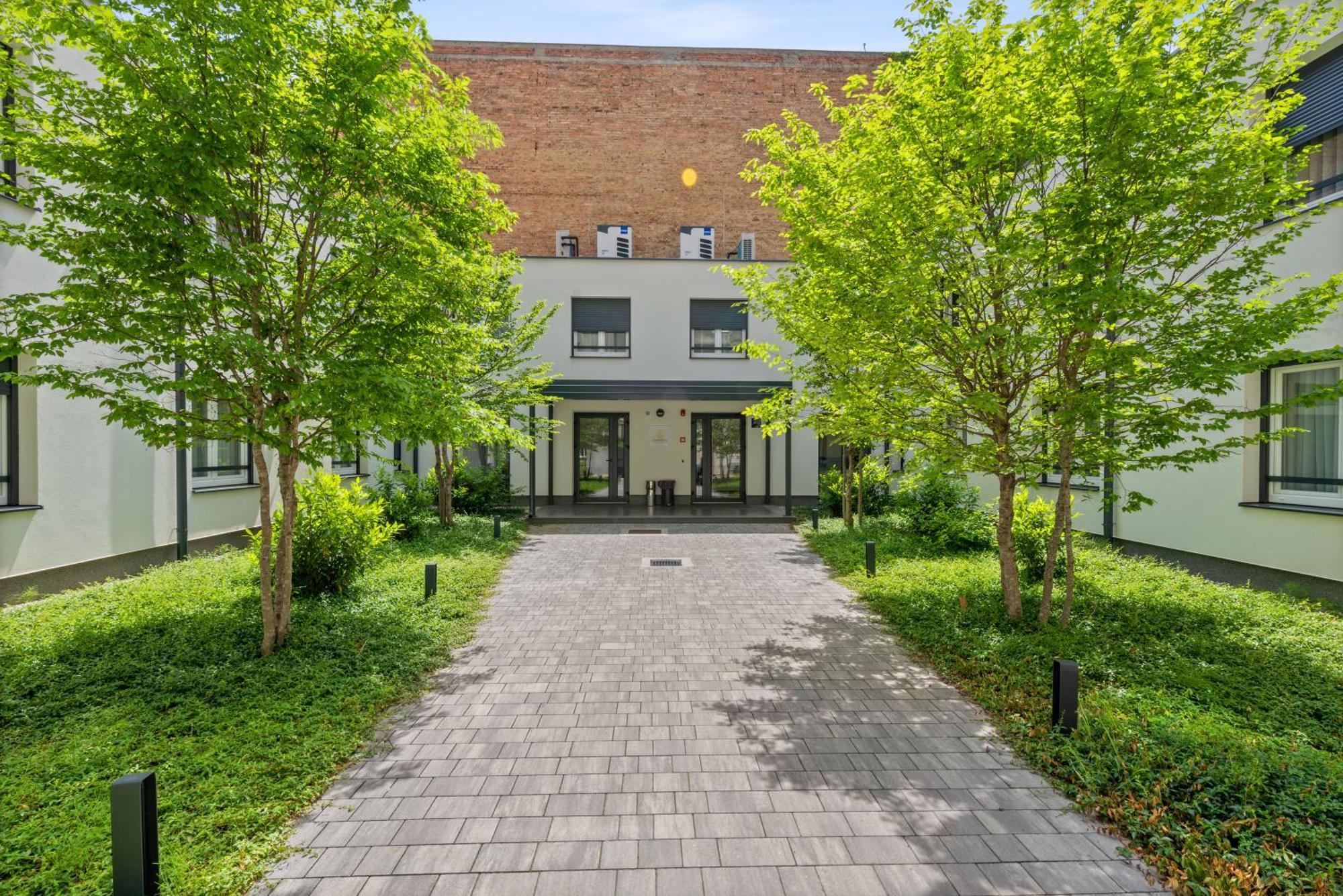 Studio Apartments Lenuzzi Zagreb Exterior foto